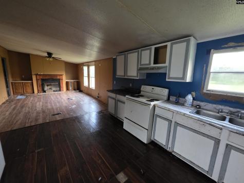 7424 Five Chop Road Santee SC 29142