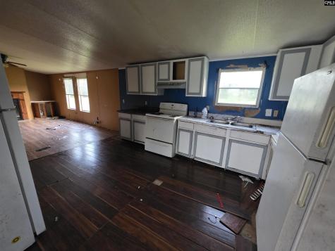 7424 Five Chop Road Santee SC 29142