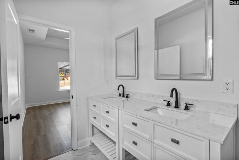 322 Lincolnshire Square Columbia SC 29203