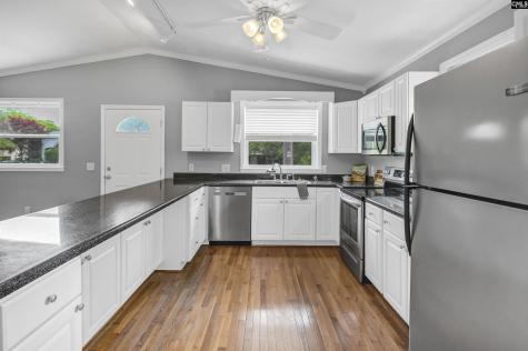 4016 Palmetto Avenue Columbia SC 29203-5756