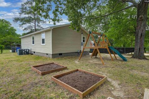 4016 Palmetto Avenue Columbia SC 29203-5756