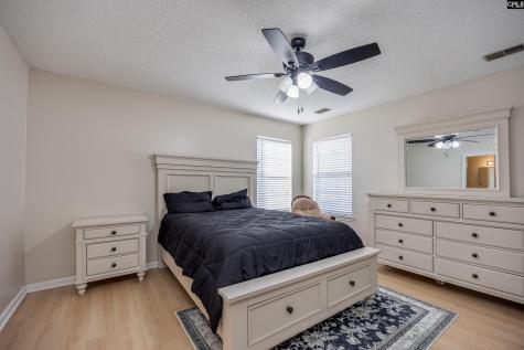 16 Glenn Knoll Columbia SC 29229