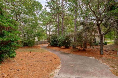 16 Glenn Knoll Columbia SC 29229