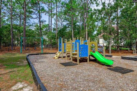 16 Glenn Knoll Columbia SC 29229