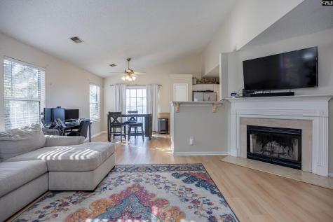 16 Glenn Knoll Columbia SC 29229