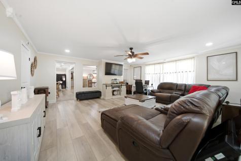 647 Delverton Road Columbia SC 29203