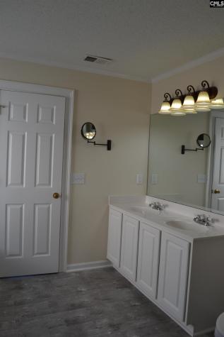 359 Fox Squirrel Circle Columbia SC 29209-4482