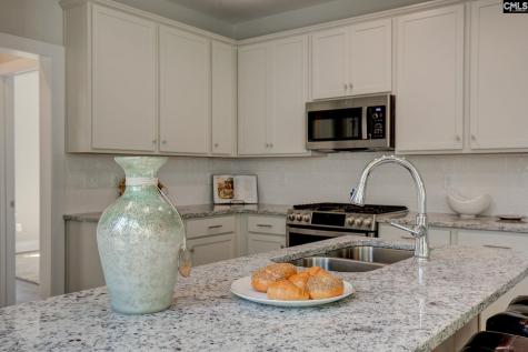 746 Poplar Street Cayce SC 29033