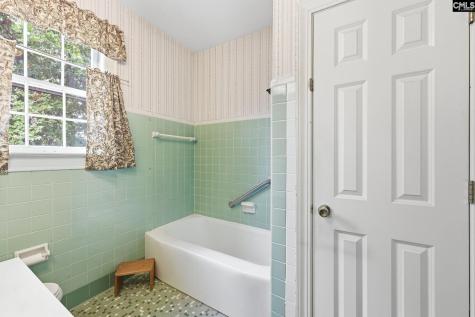 900 Naples Avenue Cayce SC 29033