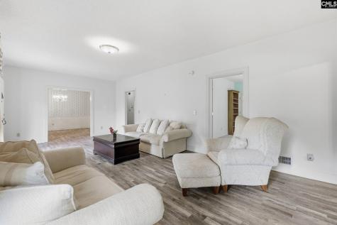 900 Naples Avenue Cayce SC 29033