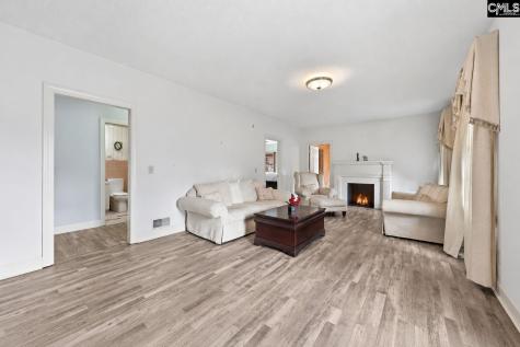 900 Naples Avenue Cayce SC 29033