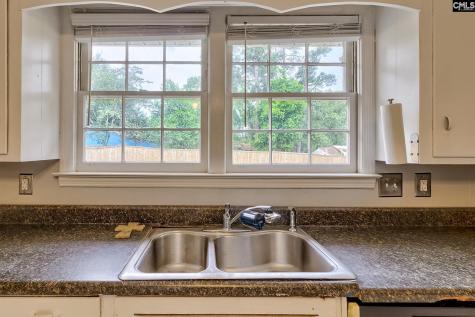 1907 Holland Street West Columbia SC 29169