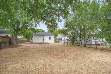 1037 Naples Avenue Cayce SC 29033