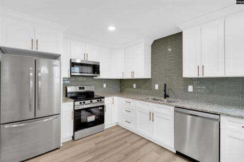 1037 Naples Avenue Cayce SC 29033