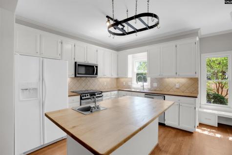 17 Old Woodlands Court Columbia SC 29209
