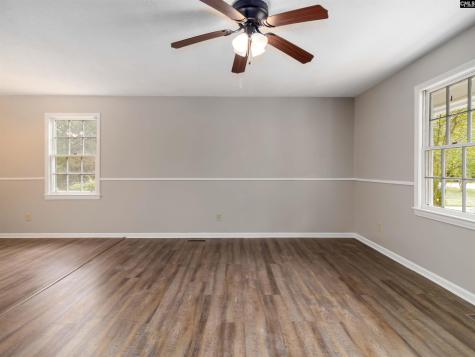 221 Farringdon Court Lexington SC 29073