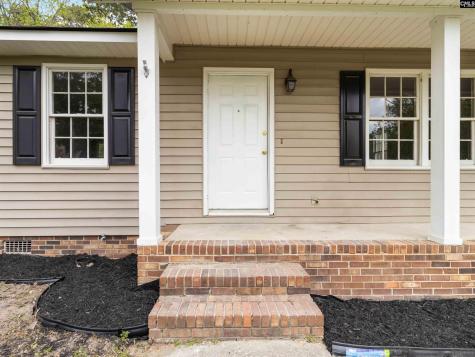 221 Farringdon Court Lexington SC 29073