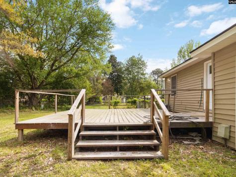 221 Farringdon Court Lexington SC 29073