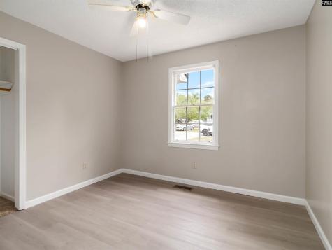 221 Farringdon Court Lexington SC 29073
