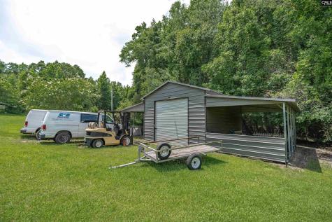 2156 Tickle Hill Road Camden SC 29020
