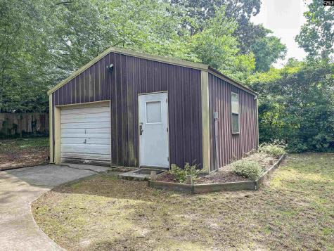 1826 Harrington Street Newberry SC 29108