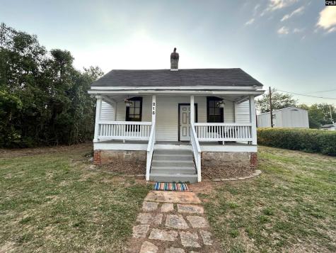 215 Eighth Street Winnsboro SC 29180