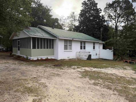 221 Meadowfield Drives Gaston SC 29054