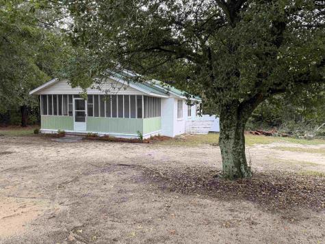 221 Meadowfield Drives Gaston SC 29054