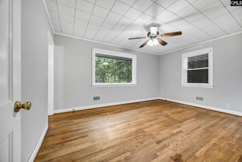 5703 Columbia Highway Saluda SC 29138