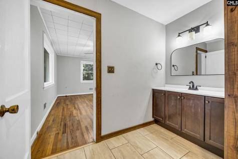 5703 Columbia Highway Saluda SC 29138