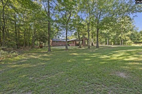 5703 Columbia Highway Saluda SC 29138