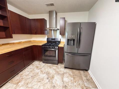 5 Hempstead Place Columbia SC 29229