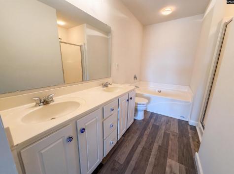 5 Hempstead Place Columbia SC 29229