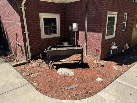 210 Hutto Hill Gilbert SC 29054