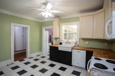 1803 Broad Street Camden SC 29020-0000