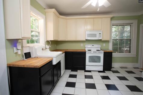 1803 Broad Street Camden SC 29020-0000