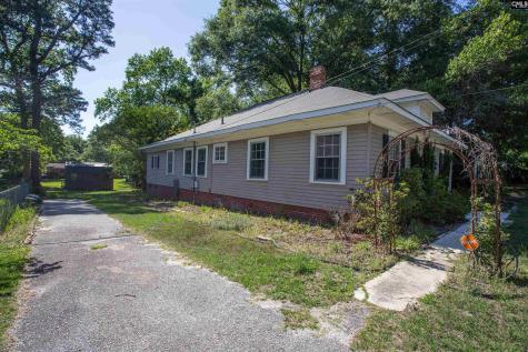 1803 Broad Street Camden SC 29020-0000
