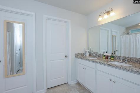 657 Penfolds Way Blythewood SC 29016