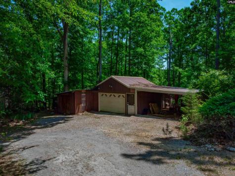841 Foxden Road Gilbert SC 29054