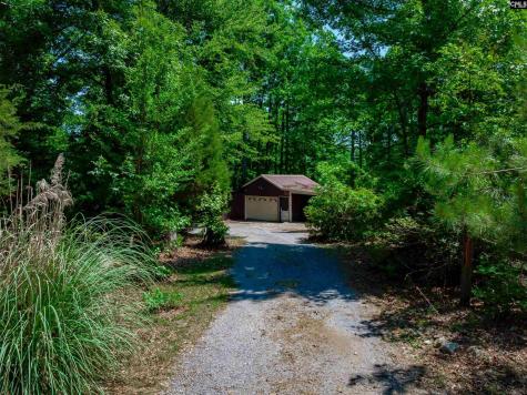 841 Foxden Road Gilbert SC 29054