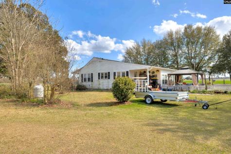 1404 Dog Island Road Bishopville SC 29010