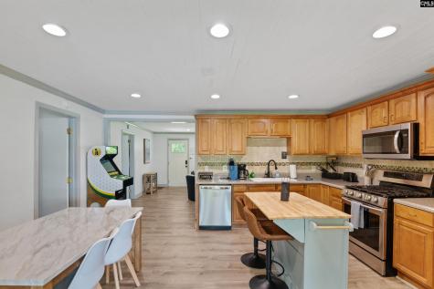 113 Cp Avenue Leesville SC 29070
