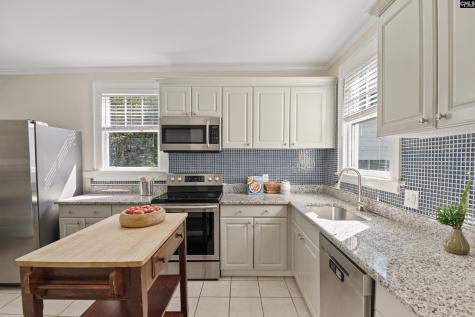 3943 Live Oak Street Columbia SC 29205