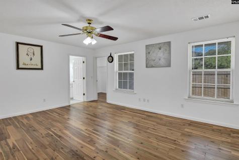 9 Twin Oaks Circle Columbia SC 29209
