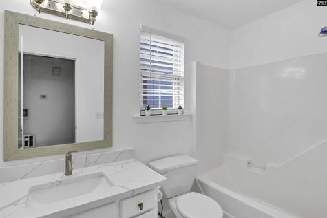 9 Twin Oaks Circle Columbia SC 29209