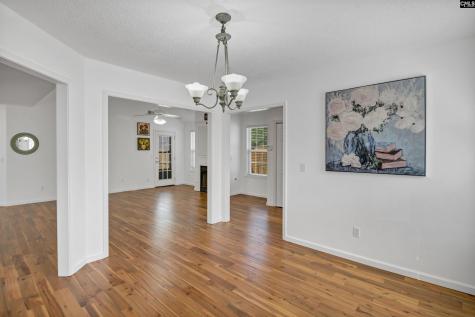 9 Twin Oaks Circle Columbia SC 29209