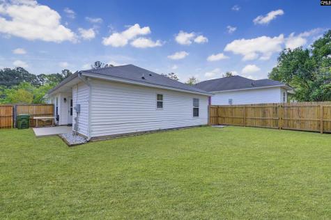 9 Twin Oaks Circle Columbia SC 29209