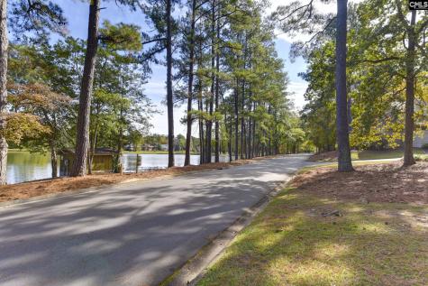 9 Twin Oaks Circle Columbia SC 29209