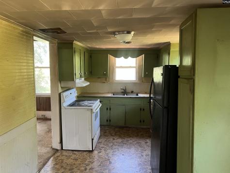 3715 Sc Highway 391 Prosperity SC 29127