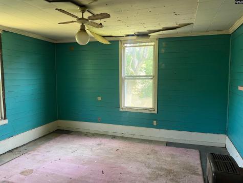 3715 Sc Highway 391 Prosperity SC 29127